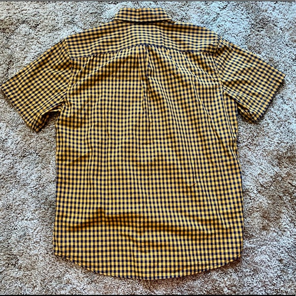 Gap Checkerboard Button Up Shirt - Men’s Small - Picture 2 of 5